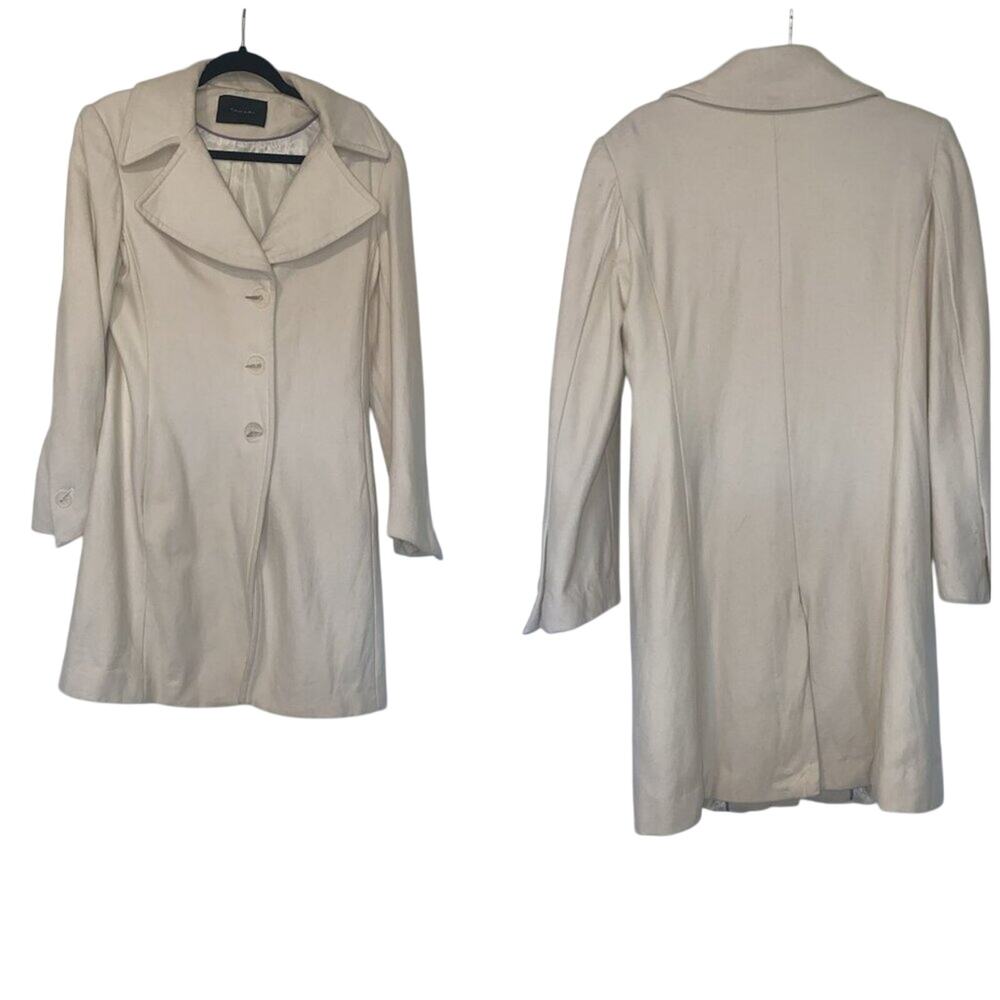 Tahari coat - Picture 2 of 6